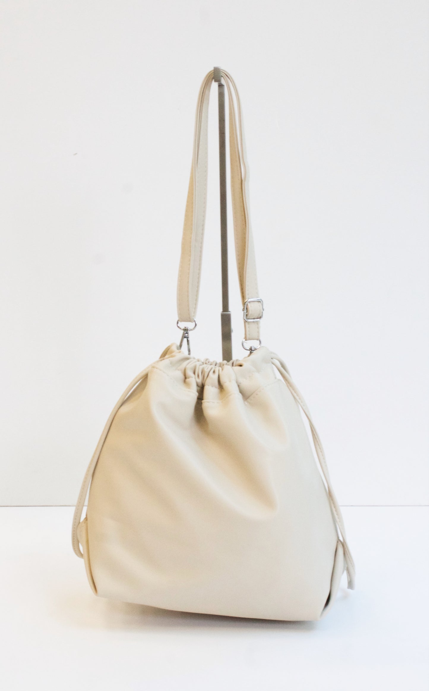 RONA Cream Drawstring Bag