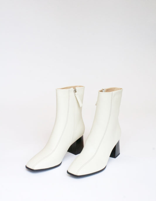 ROKA Boot, Off-White